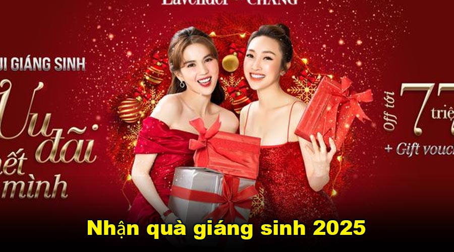 Nhận quà giáng sinh 2025